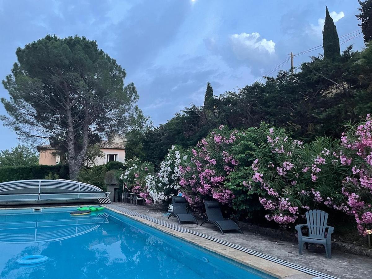 Orange Villa
